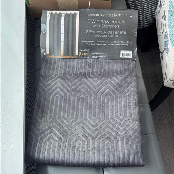 Window Curtains - Picture 8 of 8